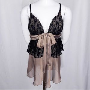 Dentelle Bronze Black Lace Padded Cup Chemise XL